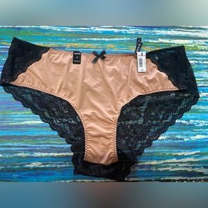 NWT Torrid cheekster underwear size 4